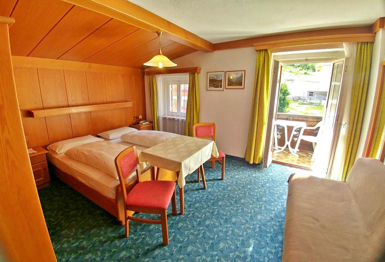 Bed and Breakfast Garni Gabrieli Corvara In Badia Exterior foto