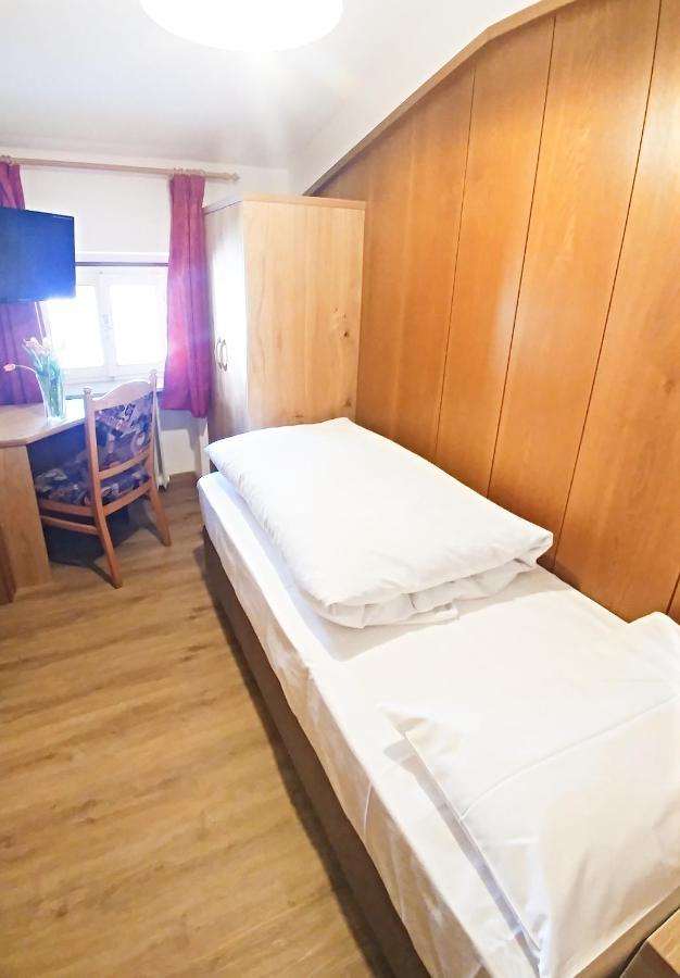 Bed and Breakfast Garni Gabrieli Corvara In Badia Habitación foto