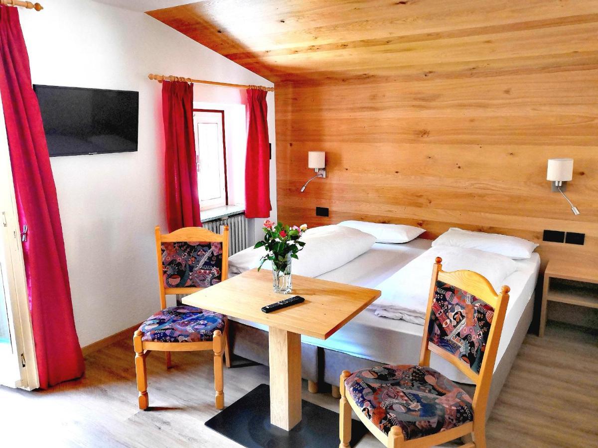 Bed and Breakfast Garni Gabrieli Corvara In Badia Exterior foto